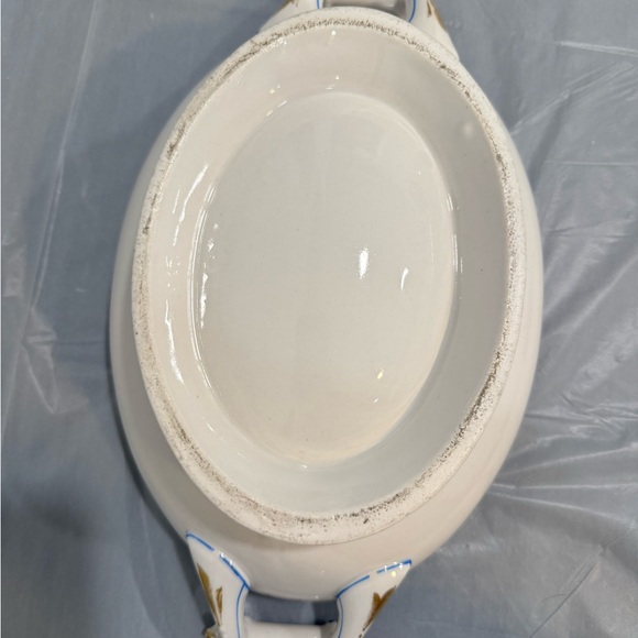 Victoria Czech Regency Covered Vegetable Dish Blue Ribbon Gold Trim - Picture 11 of 11